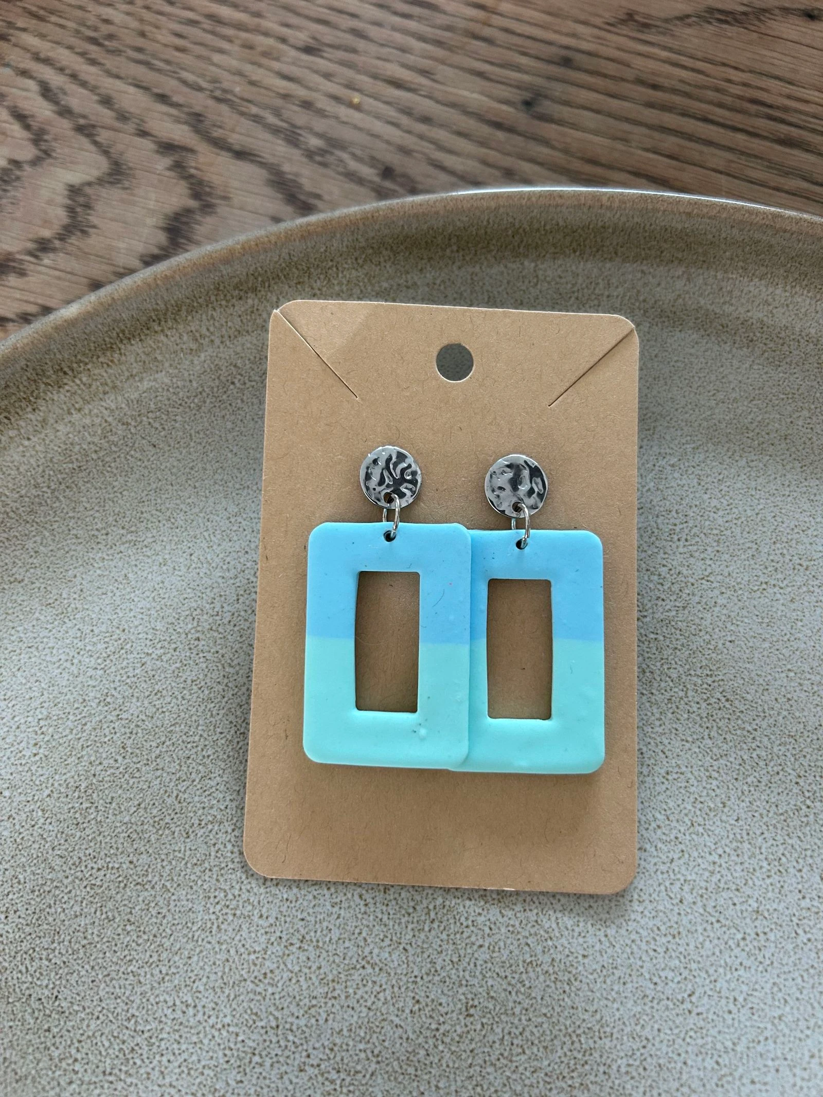*nieuw* turquoise met licht blauwe oorbellen 